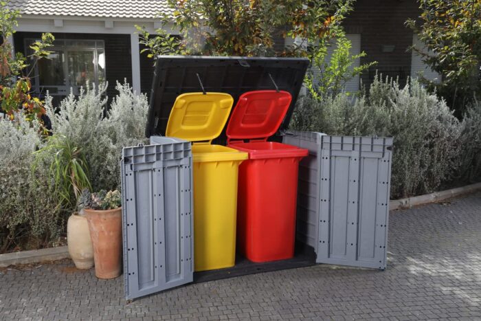Keter Store It Out Pro Outdoor Garden Furniture Storage Shed Grey| Fade Free | All Weather Resistant | Safe and Secure | Zero Maintenance | 5 year Warranty - Image 3