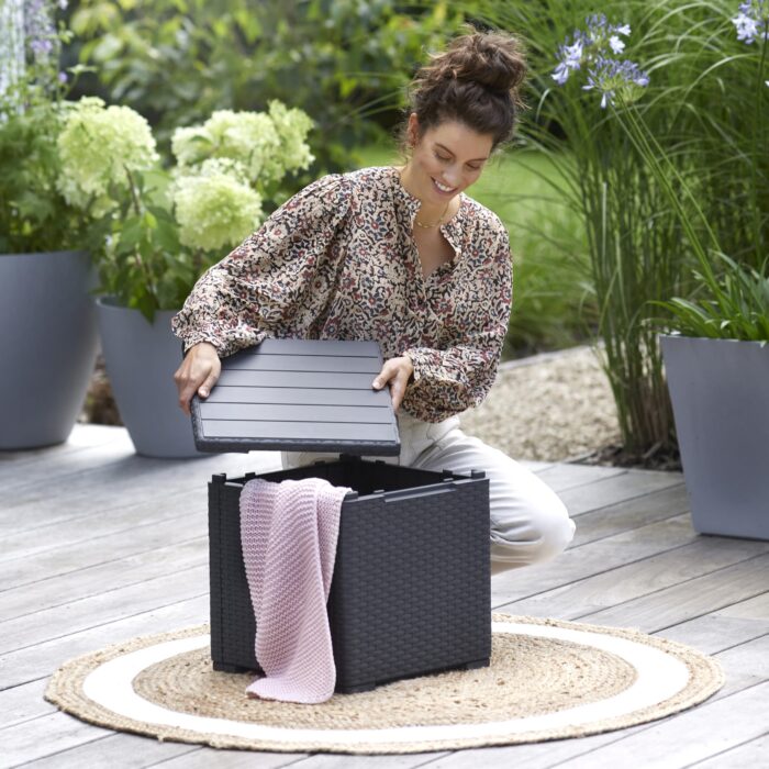 Keter Marie Outdoor Lounge Set | 2 Sofas + Vigo Storage Table + Cushions | Rattan-Effect Finish | Weatherproof Resin | 15-Min Easy Assembly | 3-Year Guarantee - Image 9